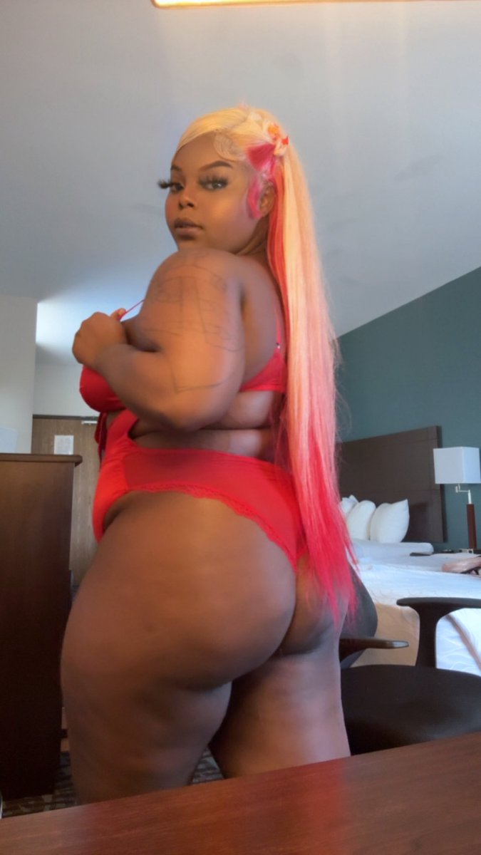 AnnyS97524's tweet photo. Sept.24,2025- Sept. 27, 2025 #Kansascity #bookme #Thick #onlyfans  #meetups https://t.co/AhkxAdtybT