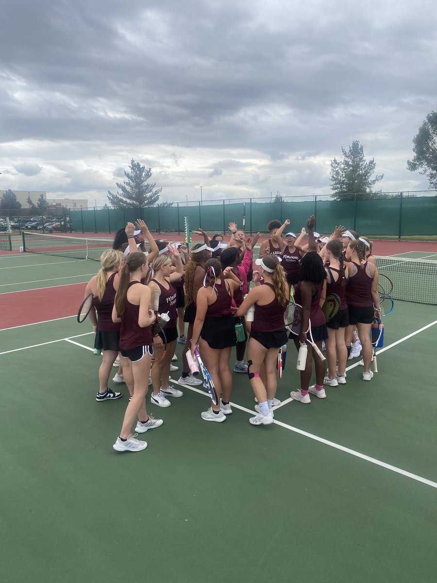 We celebrated an awesome group of seniors tonight! Thank you for all of your hardwork and dedication to the tennis team! 8-1 win over Belleville East! Girls tennis is now 12-1! 🎾