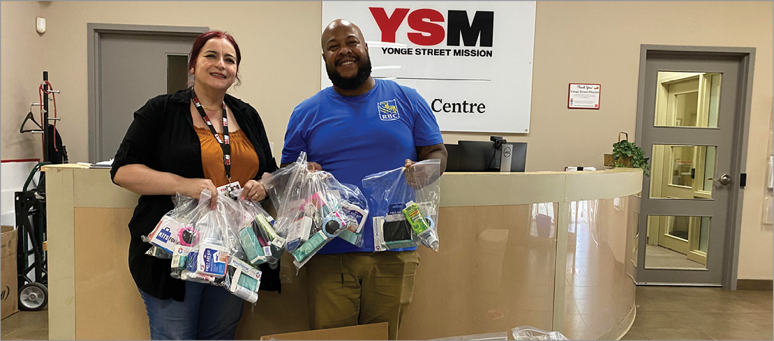 Donate goods. Change lives. 

Every week, YSM supports thousands of Toronto neighbours with food, clothing, hygiene products and more. But shelves don’t stay full for long — we rely on your generosity to meet the growing need.

This season, you can help by donating:

🍎
