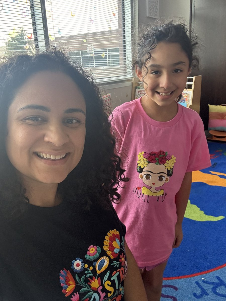 dialibefe's tweet photo. Celebrating the Hispanic Heritage Month @HumbleISD_CE https://t.co/lAmSqy6yqS