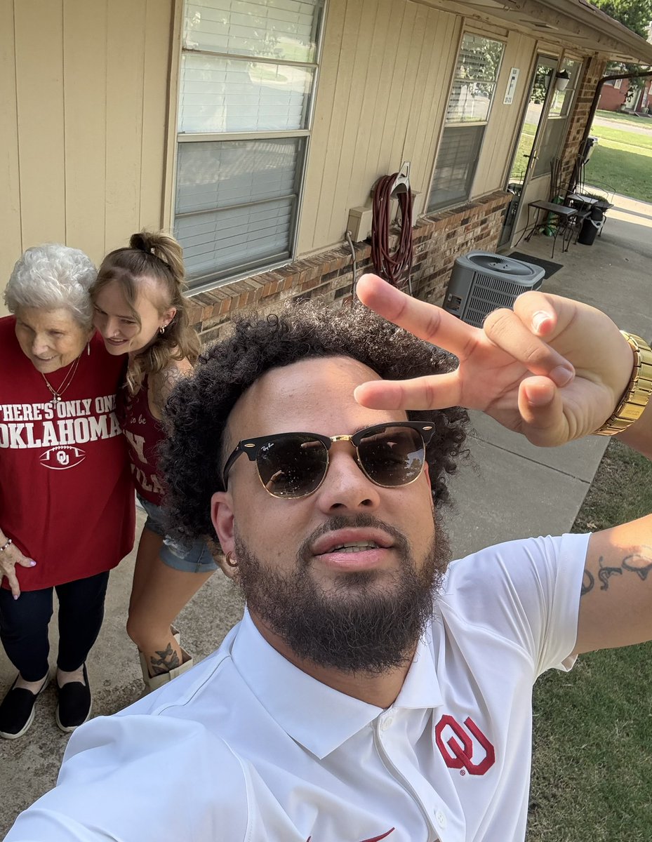 T.Hart (@trae9fly) on Twitter photo 