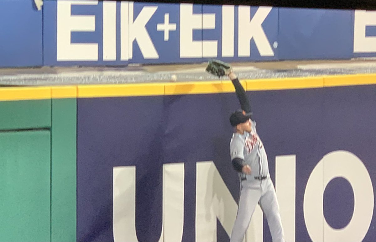 Mr. Valera! #guardsball #goguards