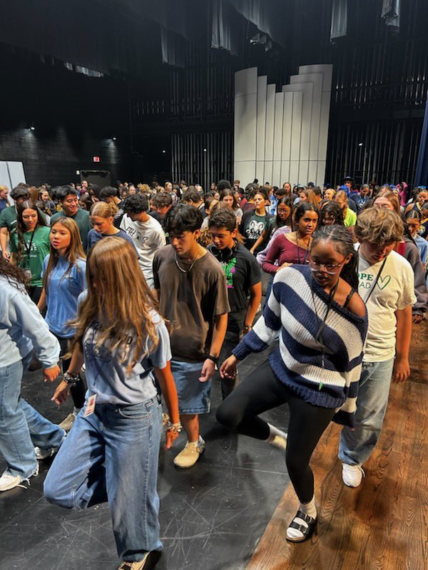 sms_jaguars's tweet photo. ✨ What a great day with our student leaders at the @J_Renaissance Fight Forward event! ✨

We joined schools from across the Gulf Coast region to share ideas, build connections, and celebrate the power of school spirit. Our Jaguars had a blast learning alongside PC, Chu, and other @FortBendISD schools, as well as middle and high schools from across the area. 🐾

We came back inspired and ready to brainstorm new ways to keep Sartartia Middle School the best middle school in Texas. The future is bright, and the nation is watching—Jag Pride never stops! 💛🖤