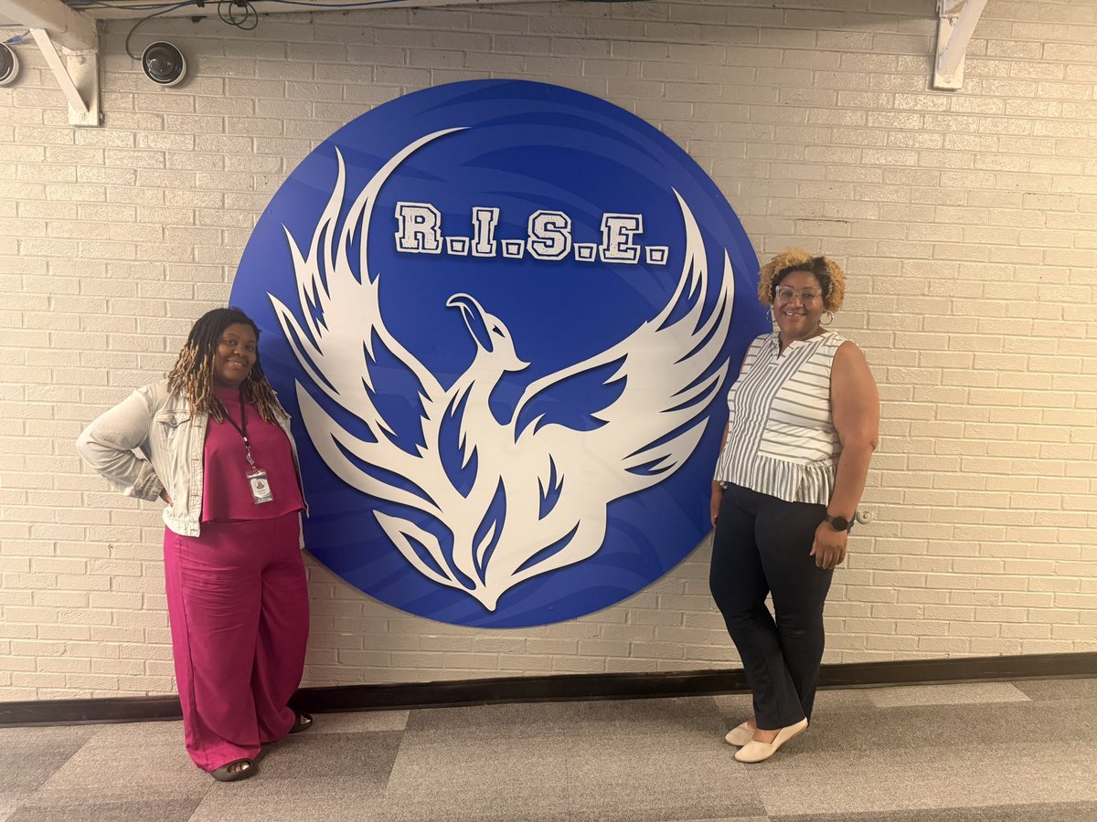 💜 On Tuesday, JCCLC hosted a parent meeting on “Love Does Not Hurt”, with Mrs. Nabers and guest speaker Danielle Mars, LMSW from The DanieGee Collaborative. Together, we focused on recognizing, reporting, and preventing domestic violence.

#JCCLC #CARES #LoveDoesNotHurt #RISE