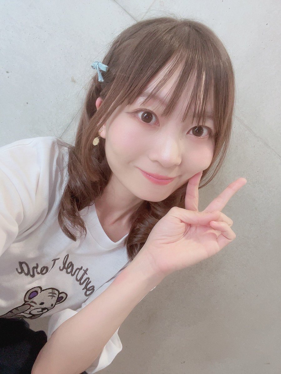 Aya27songe's tweet photo. おはようございます
#元素m 本日初日を迎えます

初日からたくさんのお客様に
ご予約頂きとっても嬉しいです✨✨

ゲネ終わりましたら終演後ロビー面会の
待機場所についてポストいたしますね！

皆様のご来場を心よりお待ちしております https://t.co/V3navVFjAY