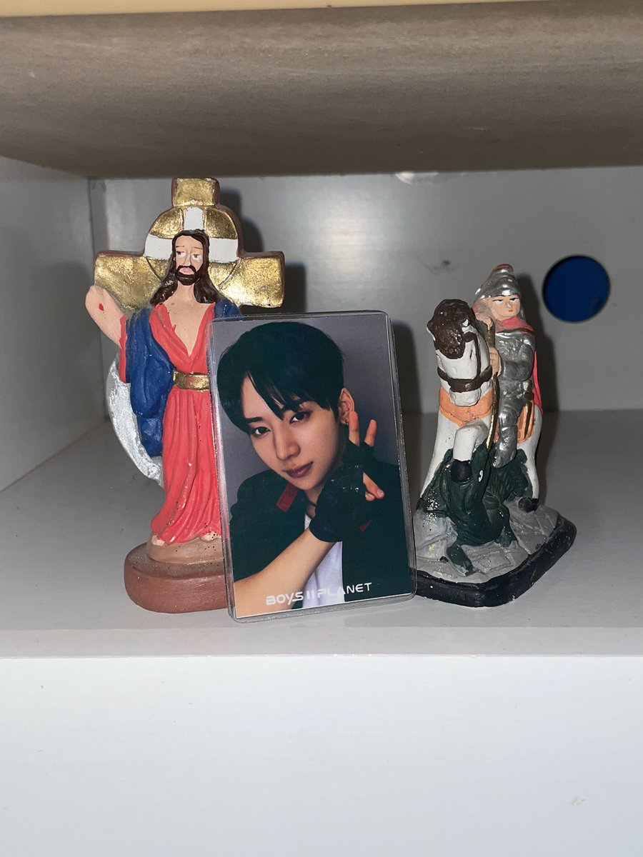 hiichanloml's tweet image. yumeki você VAI debutar #amém #jesuscristo #DEUSNOCOMANDO #gloria #sãojorge #debut #yumeki