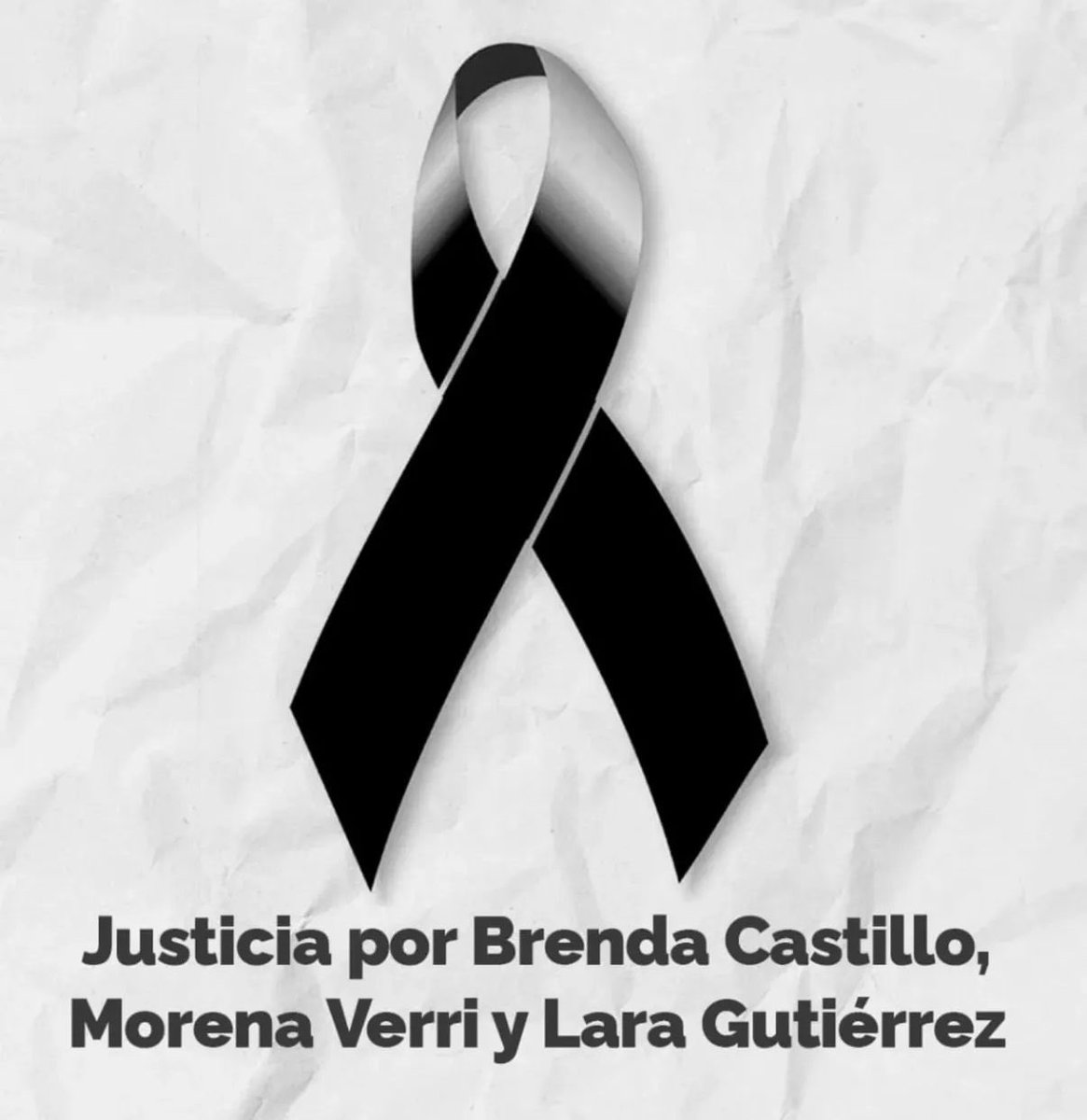 Triple femicidio.

Brenda, Morena y Lara, asesinadas con brutalidad.
La violencia de género no es un “relato”. Es real. Es estructural. Es insoportable.

El que mira para otro lado se vuelve cómplice.
#NiUnaMenos