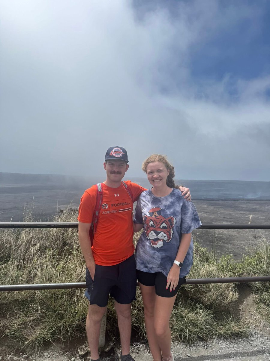 CroomAvery's tweet photo. War Eagle from Kona, Hawaii at Volcanoes National Park #AUeverywhere https://t.co/7m3m4mB1Xi