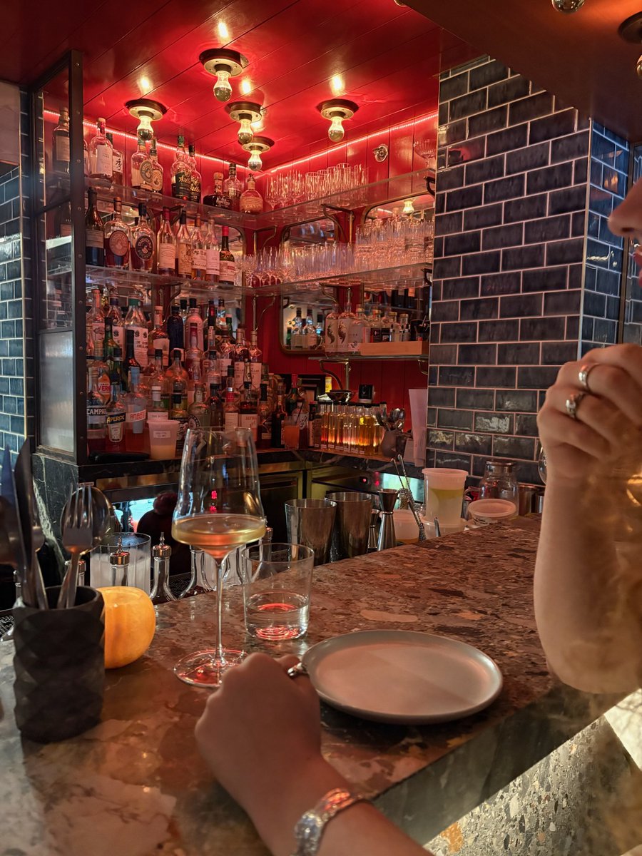 gabsvibes's tweet image. end of summer winds that rip through the buildings got their way with me but we persevere