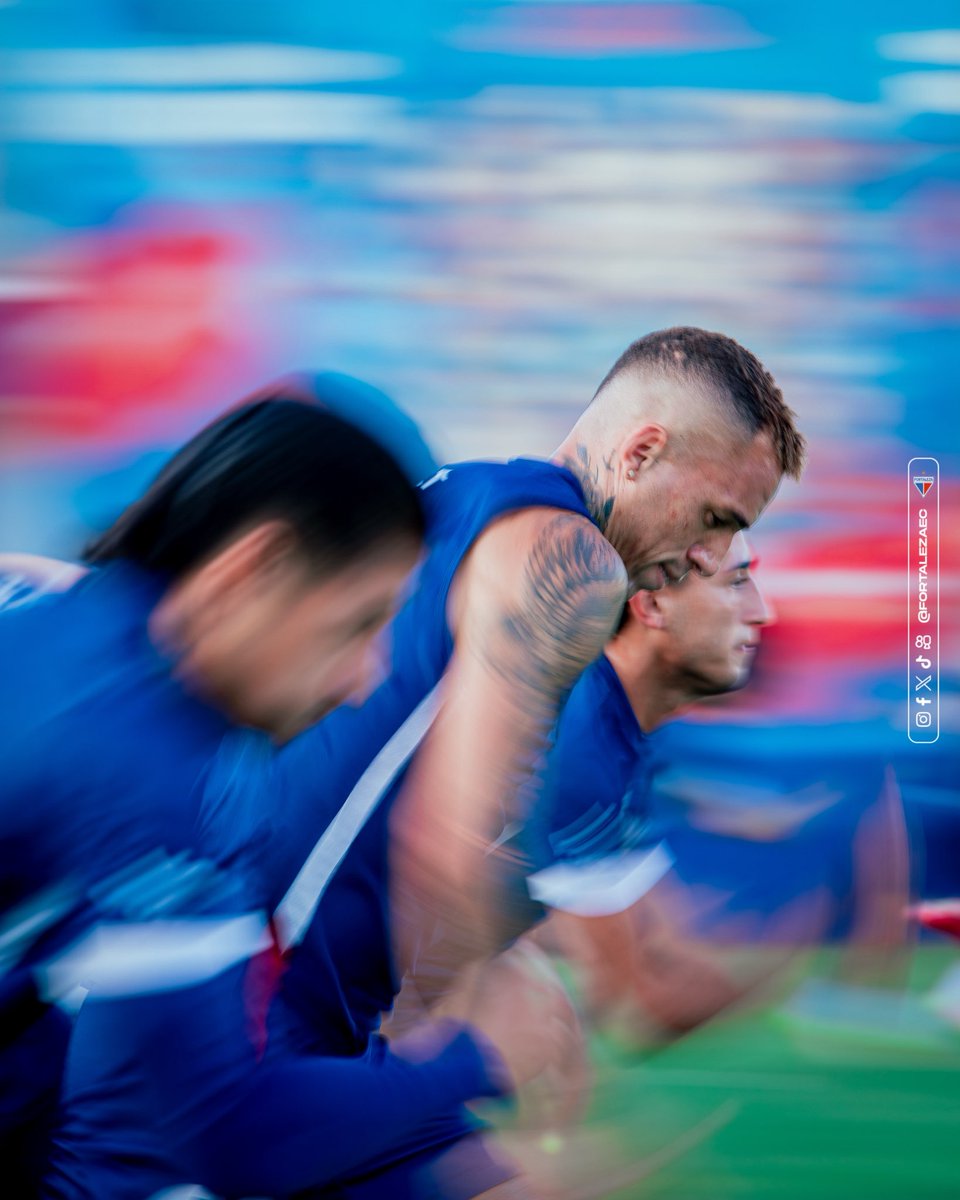 FortalezaEC's tweet photo. Mais uma tarde de trabalho. 👊🦁

📸 Mateus Lotif/FEC

#FortalezaEC https://t.co/u70T7SlFrK