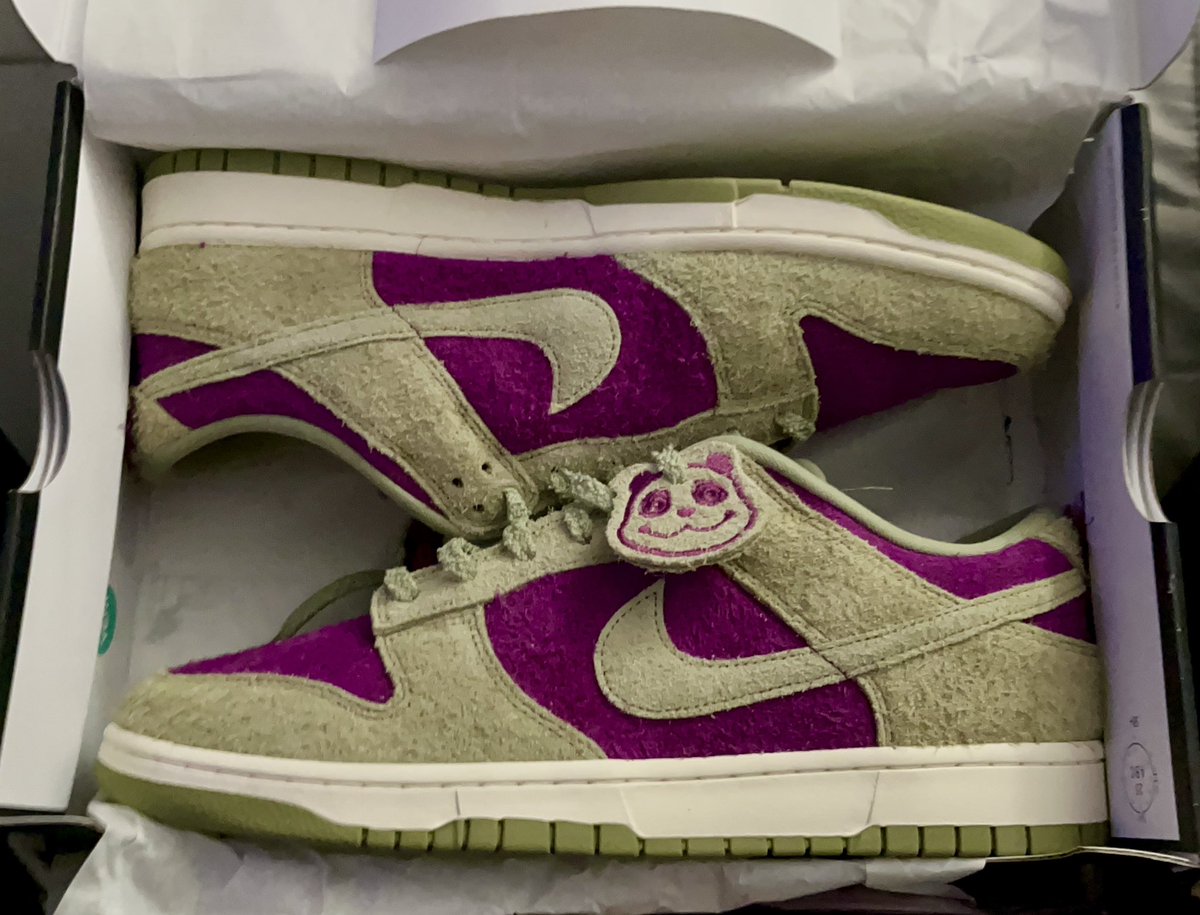 Itsphebeats's tweet image. 🚨Shopping up date🚨(2/3)
Ended up getting 2 pairs of the #panda #nike #sbdunks (I was only planning on getting the purple ones). Sam’s Club got me again! 🤬😤 #retailtherapy
@Nike @SamsClub #sneakerhead #foodie #health #healthy