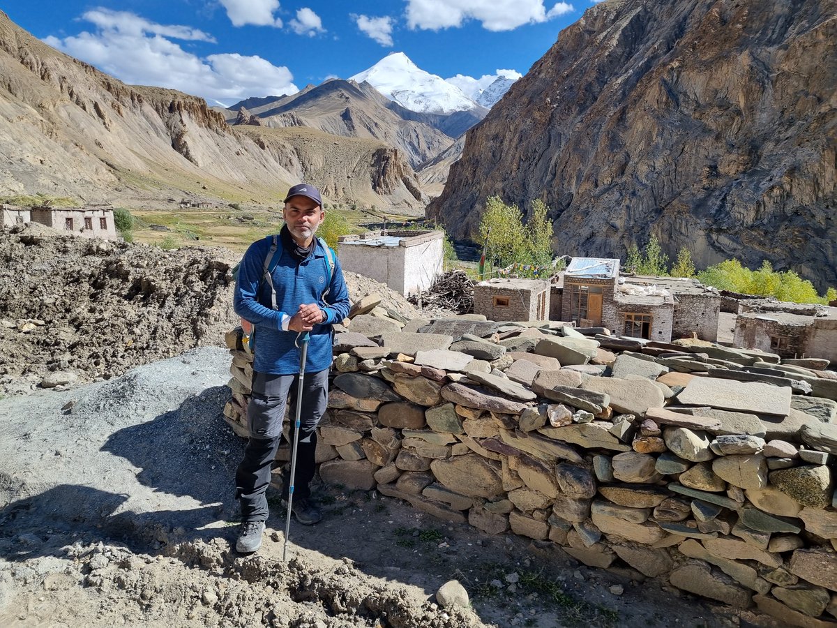 raghurama123's tweet image. Recently, we completed a very, very memorable trek in Ladakh with #NMR and #BioPhysics friends from @TIFRH_buzz and abroad. I&apos;m very grateful to the #Himalayas for not testing my fitness too much.