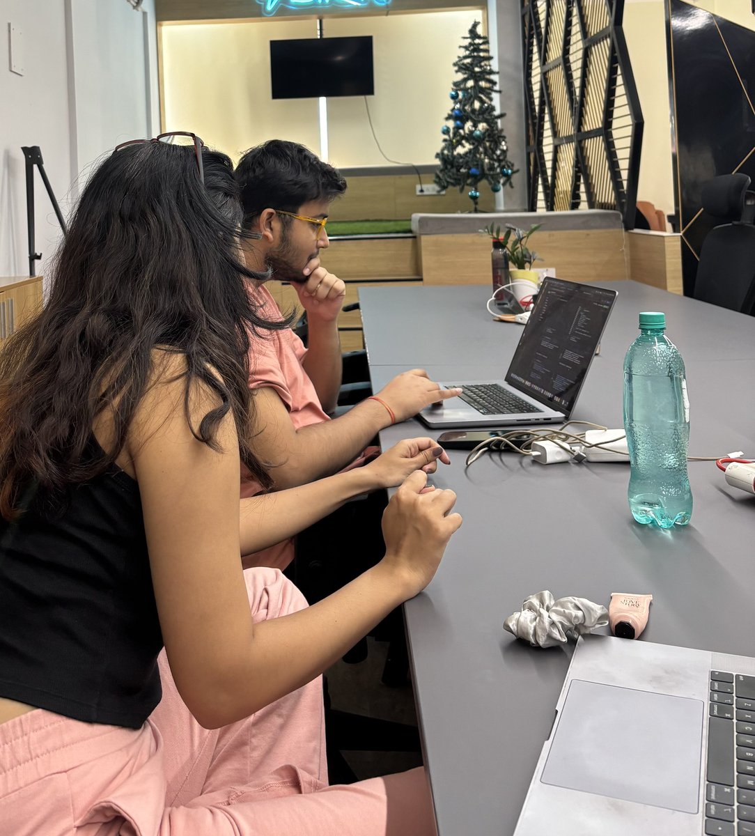 Mahika Jadhav tweet media