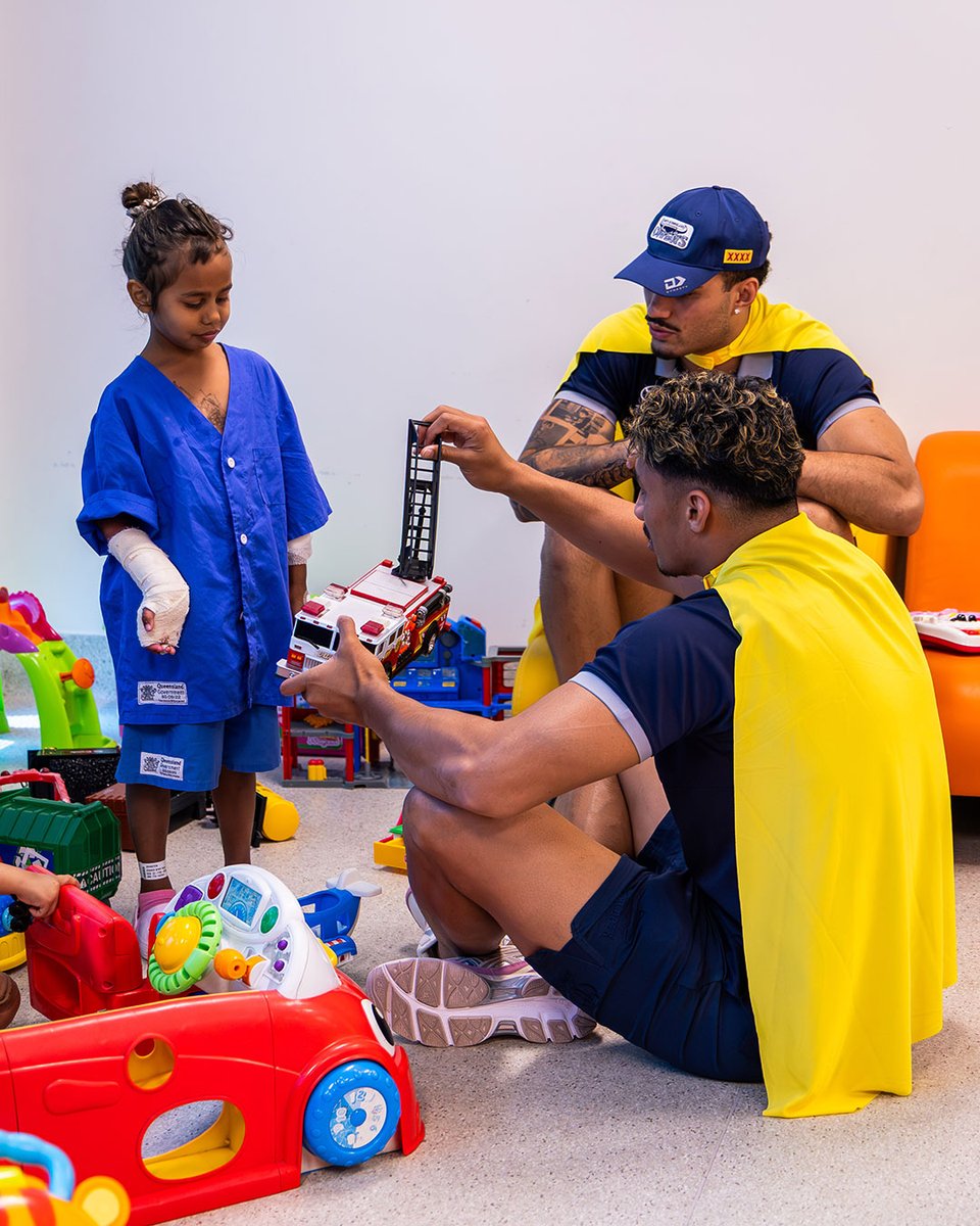 Muz &amp; Rob had a super time meeting new faces with Brighter Lives Townsville Hospital Foundation thanks to Sun Metals. 🫶🦹‍♂️