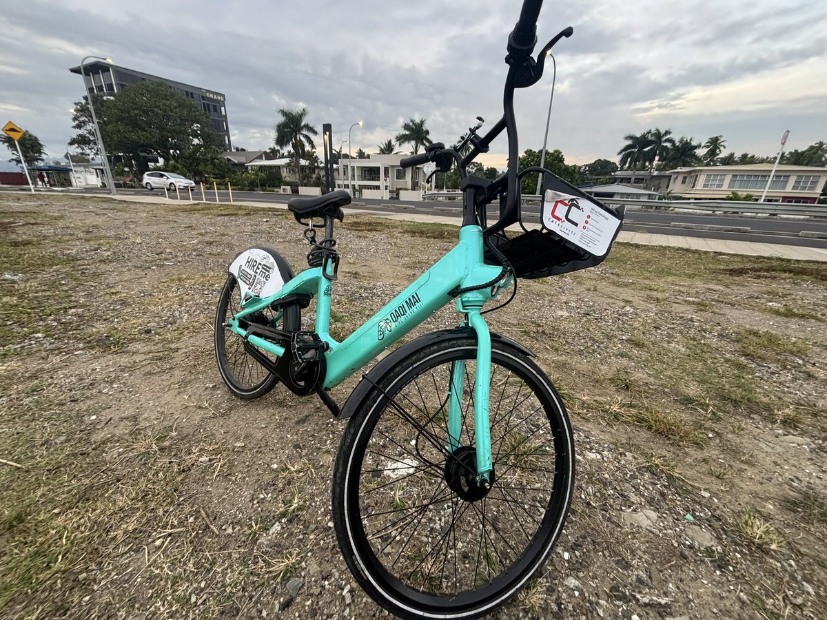 VITIBOY_'s tweet photo. not bad at all, $10 per hour gets you a nice exercise along the Nasese Seawall + you’re supporting itaukei owned and run SMEs. 

It’s motorized so you have pedal assist no worries at all! 

They’ve just started in Suva too so any support is definitely welcomed #QaqiMai #BikeShare https://t.co/5p3BNAbf0i