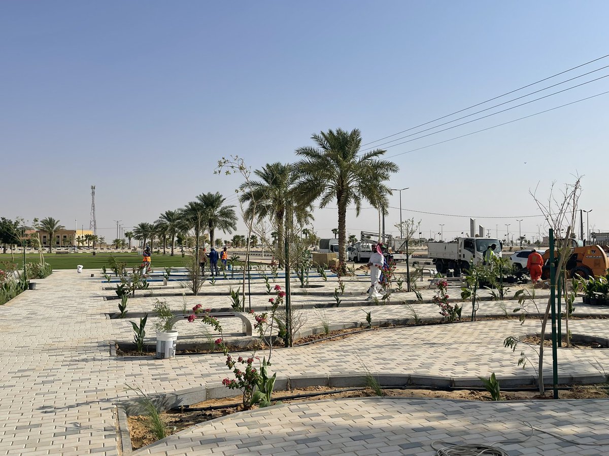 يتبع 

العمل متواصل