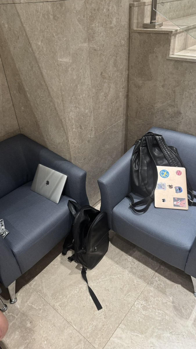 NeuronBizdev's tweet image. conference in Seoul looks like this 
Having hard time imaging it in Europe