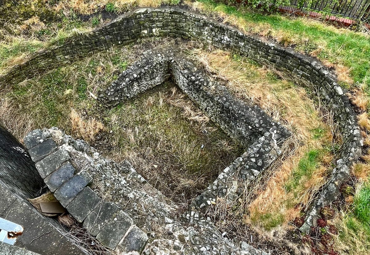 The remains of the eastern corner tower of the Roman Legionary Fortress at York (Eboracum). 📸 My own. #RomanFortThursday #RomanBritain #York