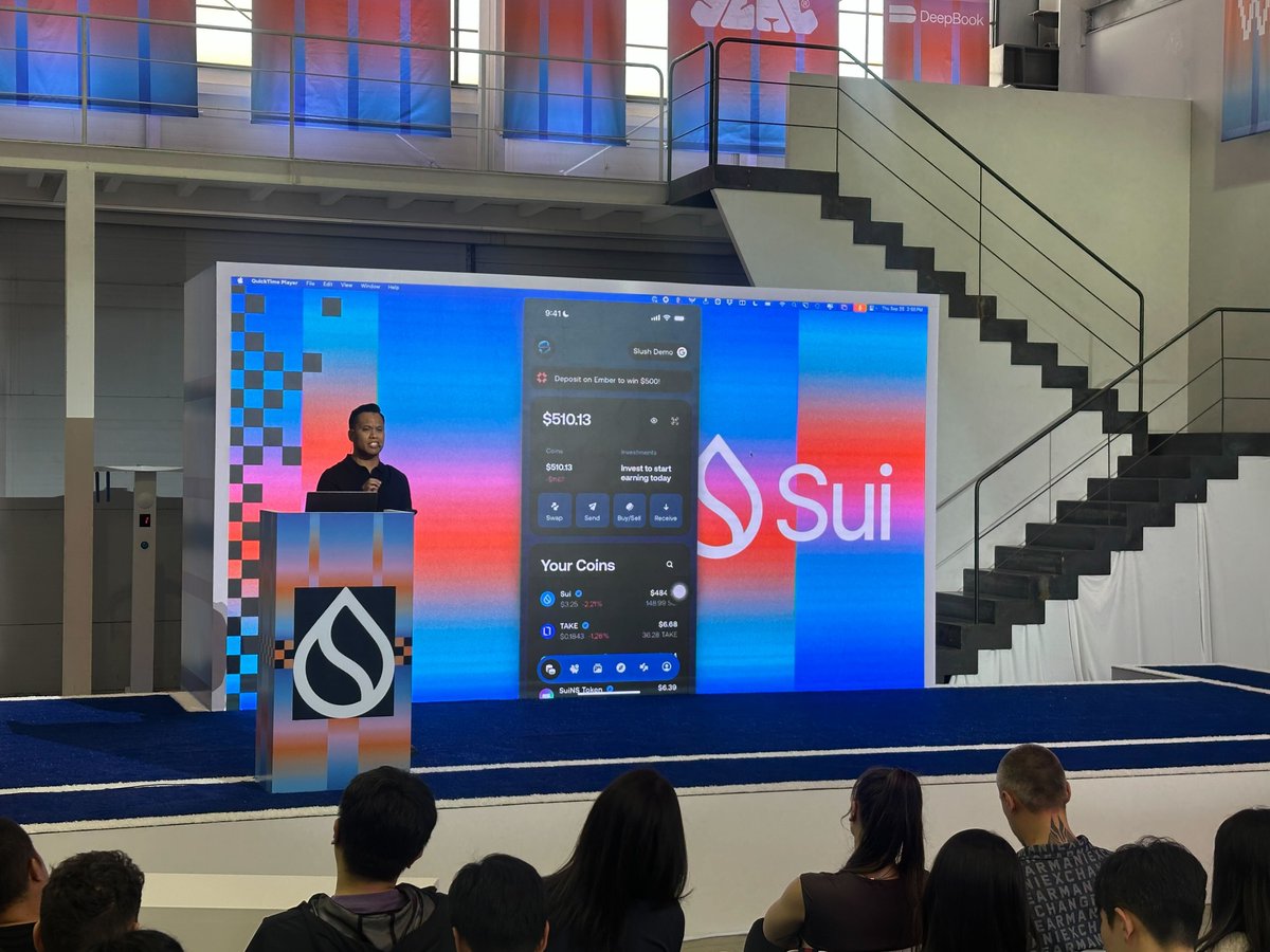 SlushWallet's tweet image. 🥤 Coming to you now from Sui Builder House: APAC: a live onstage demo of the Slush mobile wallet. 

We out here learning how to send, receive, swap, and stake your tokens, as well as earn through the thriving DeFi ecosystem on Sui 🤙