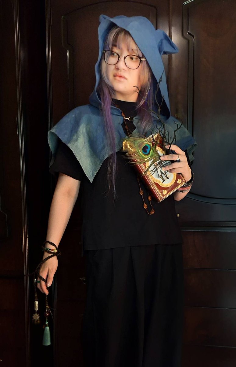 MS_GodGuide's tweet image. 【#アルクロ3 委託作品の一部をご紹介🎉】
💠Larpluswear @dmdesignjp 
手染めのマント・インナーウェアをお預かりしています！
耳つきケープが特におススメ(≧▽≦)かわいい！
XLマント着用動画はコチラ🌟
youtu.be/KT3lSgLjq5s?si…
☪️イベント詳細・チケットはこちらから！☪️
akohandmade0920.wixsite.com/heaven/archro