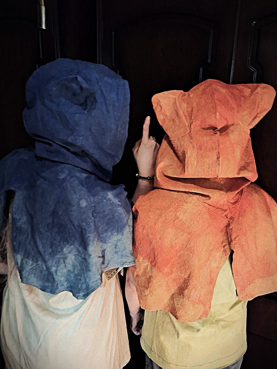 MS_GodGuide's tweet image. 【#アルクロ3 委託作品の一部をご紹介🎉】
💠Larpluswear @dmdesignjp 
手染めのマント・インナーウェアをお預かりしています！
耳つきケープが特におススメ(≧▽≦)かわいい！
XLマント着用動画はコチラ🌟
youtu.be/KT3lSgLjq5s?si…
☪️イベント詳細・チケットはこちらから！☪️
akohandmade0920.wixsite.com/heaven/archro