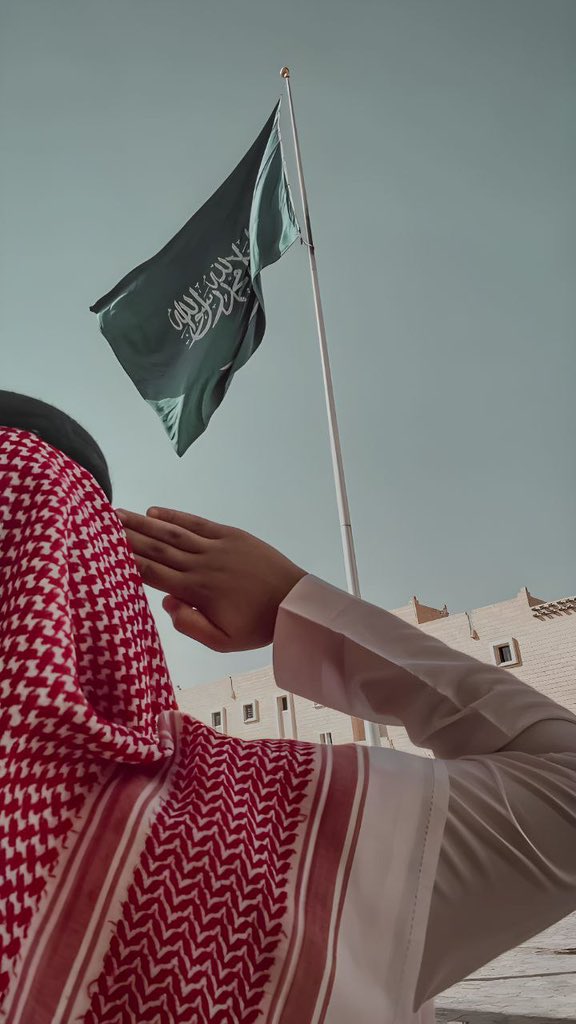 ولد ‏حرب،🔂 tweet media