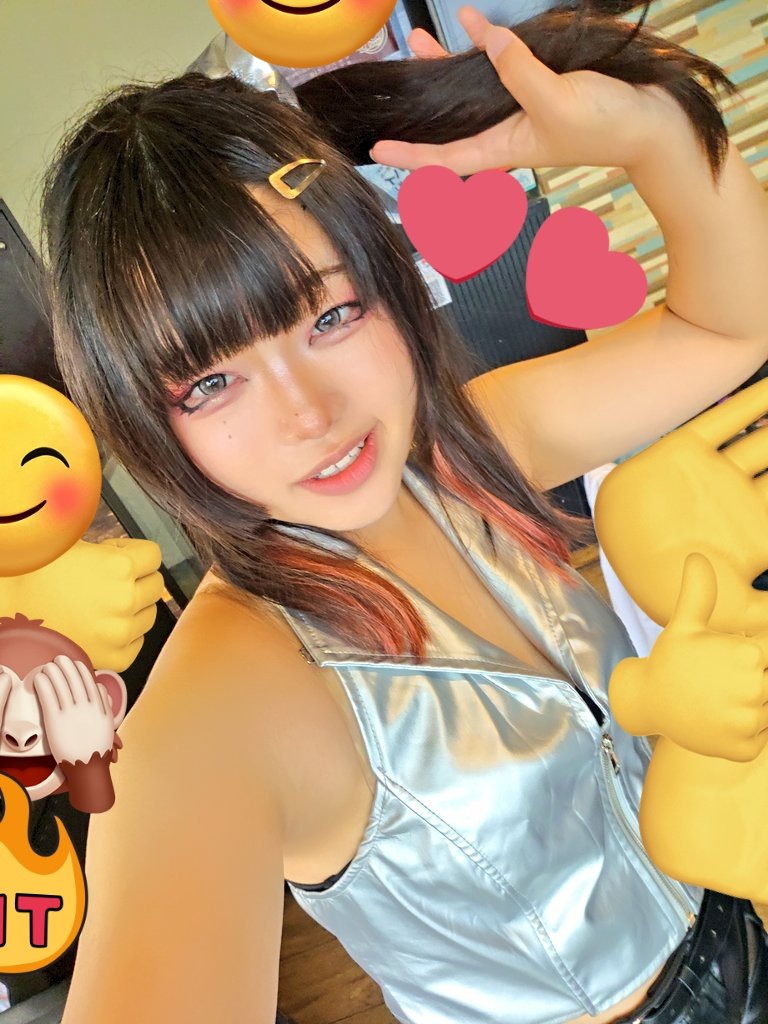 エレベーターショットっていうAIやってみたいのに、課金しないとできないっぽくて手が出ぬ。
それはそうと、みんなワンマンは予約したｶﾅ
私たちの成長をみにきて欲しいﾅ❣️