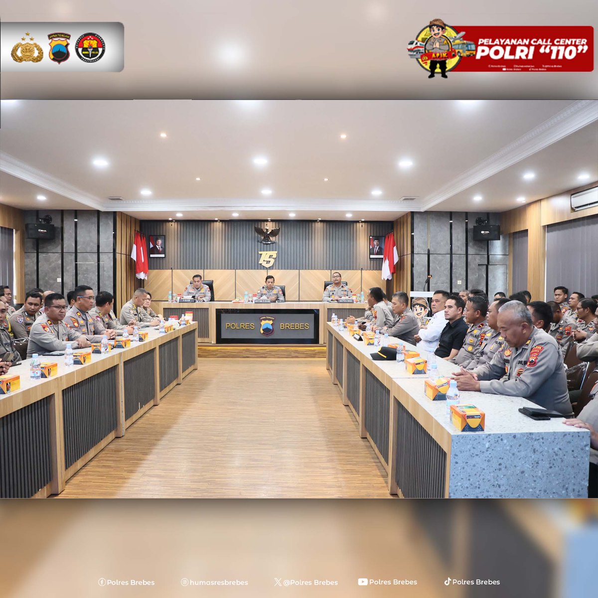 Kapolres Brebes Terima Kunjungan Tim Baharkam Polri dalam Rangka Monev Ketahanan Pangan

@divisihumaspolri
@humas_poldajateng

#polresbrebes
#polresbrebesapik
#bhabinkamtibmas
#humaspolri
#polriuntukindonesia
#polrihadir
#polisiindonesia
#PolriPresisi
#brebeshariini