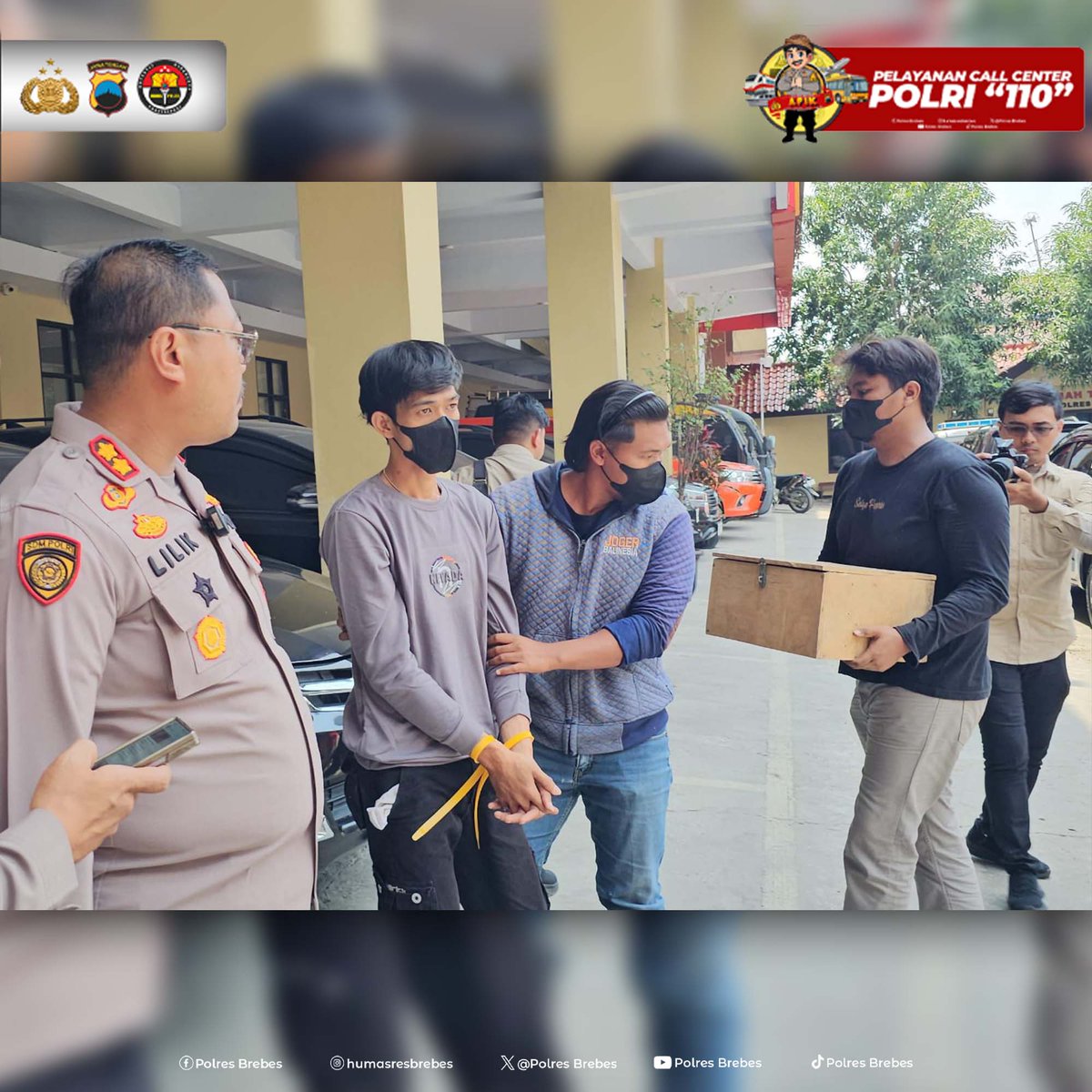 Sat Resnarkoba Polres Brebes Berhasil Amankan Seorang Pelaku Pengedar Narkoba

@divisihumaspolri
@humas_poldajateng

#polresbrebes
#polresbrebesapik
#bhabinkamtibmas
#humaspolri
#polriuntukindonesia
#polrihadir
#polisiindonesia
#PolriPresisi
#brebeshariini