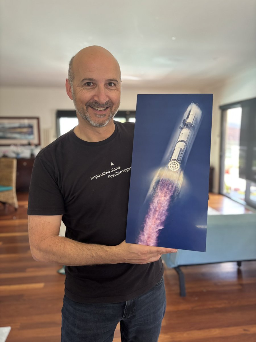 bjako's tweet image. After seeing this I couldn’t resist either. Just got mine delivered today. Thanks @johnkrausphotos keep up the awesome work.