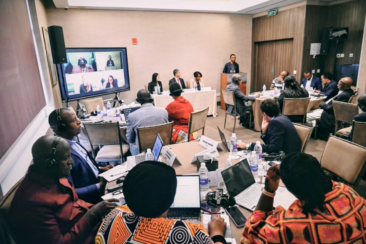 CCCPA in partnership w/ @UNOAU, <a href="/AfricanUnion/">The African Union</a>, <a href="/UNSSC/">United Nations System Staff College</a> and <a href="/UNDP/">UN Development</a>, launched the 1st iteration of the ‘Africa Climate, Peace and Security Knowledge and Practice Sharing Series’ titled: Climate Policy and Finance for Sustaining Peace and Security.