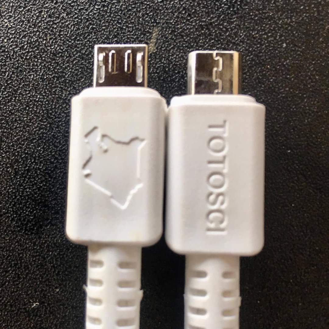 Its_Muthungu's tweet image. This is how to differentiate our USB cables from the rest.
Our brand name and Kenyan map at the back 

Order now  in wholesale or retail.