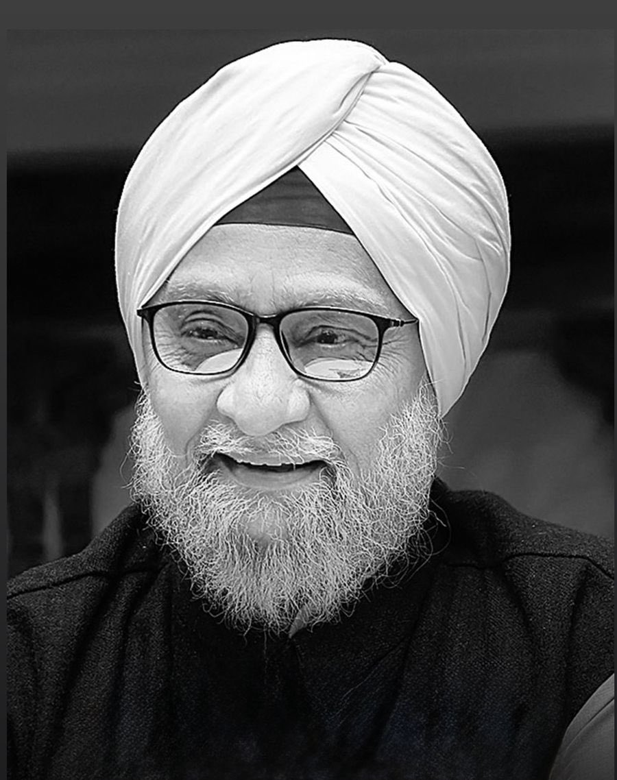YUVSTRONG12's tweet image. Fondly remembering Bedi Sir on his birth anniversary 🙏🏻 Someone who instilled in us the values of discipline and hard work, and whose principles continue to guide us even today ❤️

#BishanSinghBedi