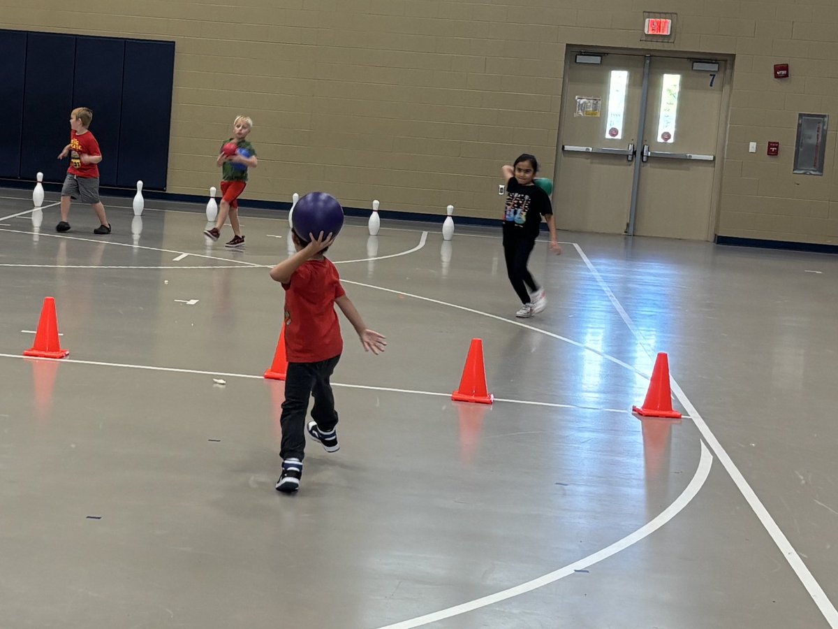 Mr. Petroff tweet media