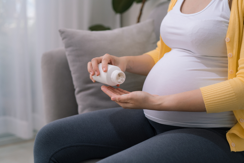Pregnant women across social media platforms have flooded the internet with videos of themselves taking Tylenol, directly challenging a recent statement from President Donald Trump linking the common pain reliever to autism spectrum disorder in children. #Tylenol #autismawareness