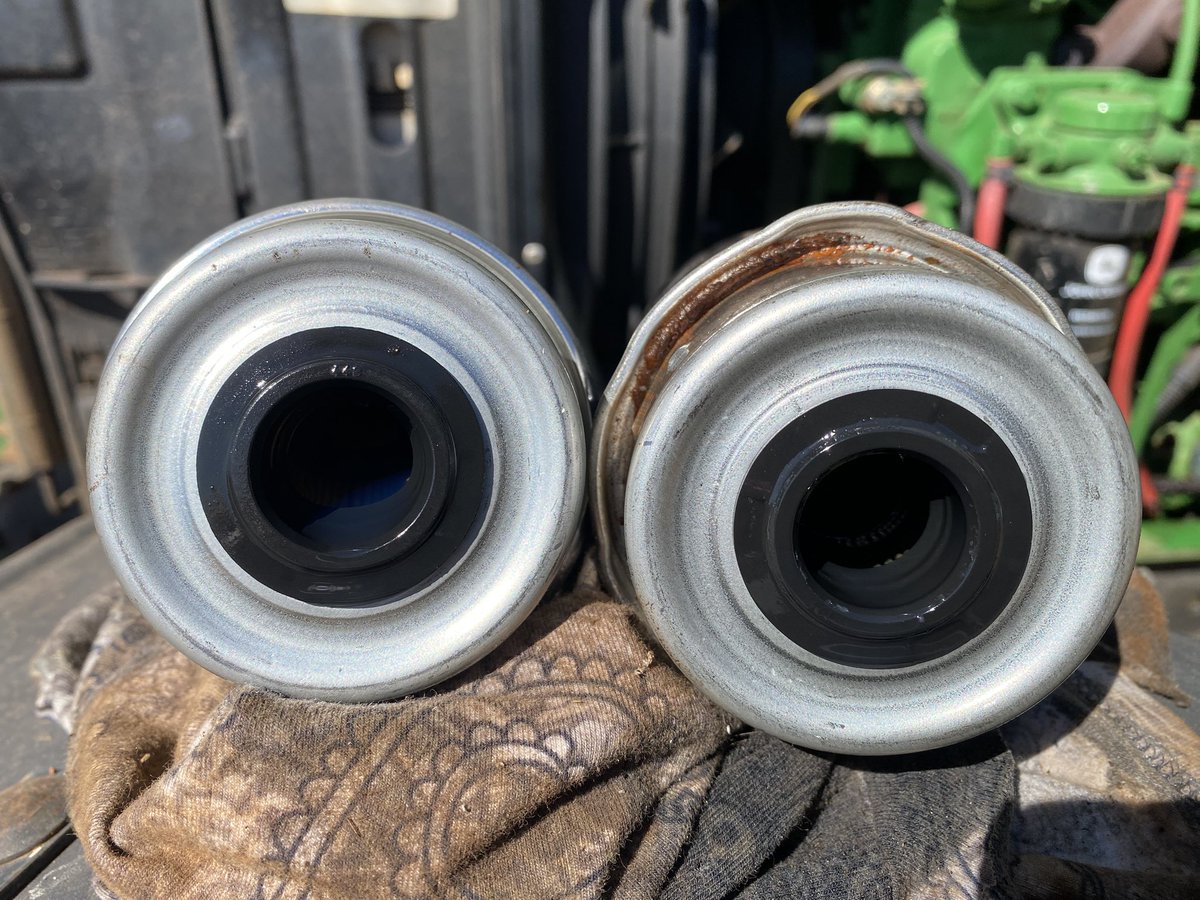 Can you see something wrong with the fuel filter on the left? <a href="/JohnDeereAUNZ/">John Deere (AU, NZ)</a> 

Seems to be the day for it.