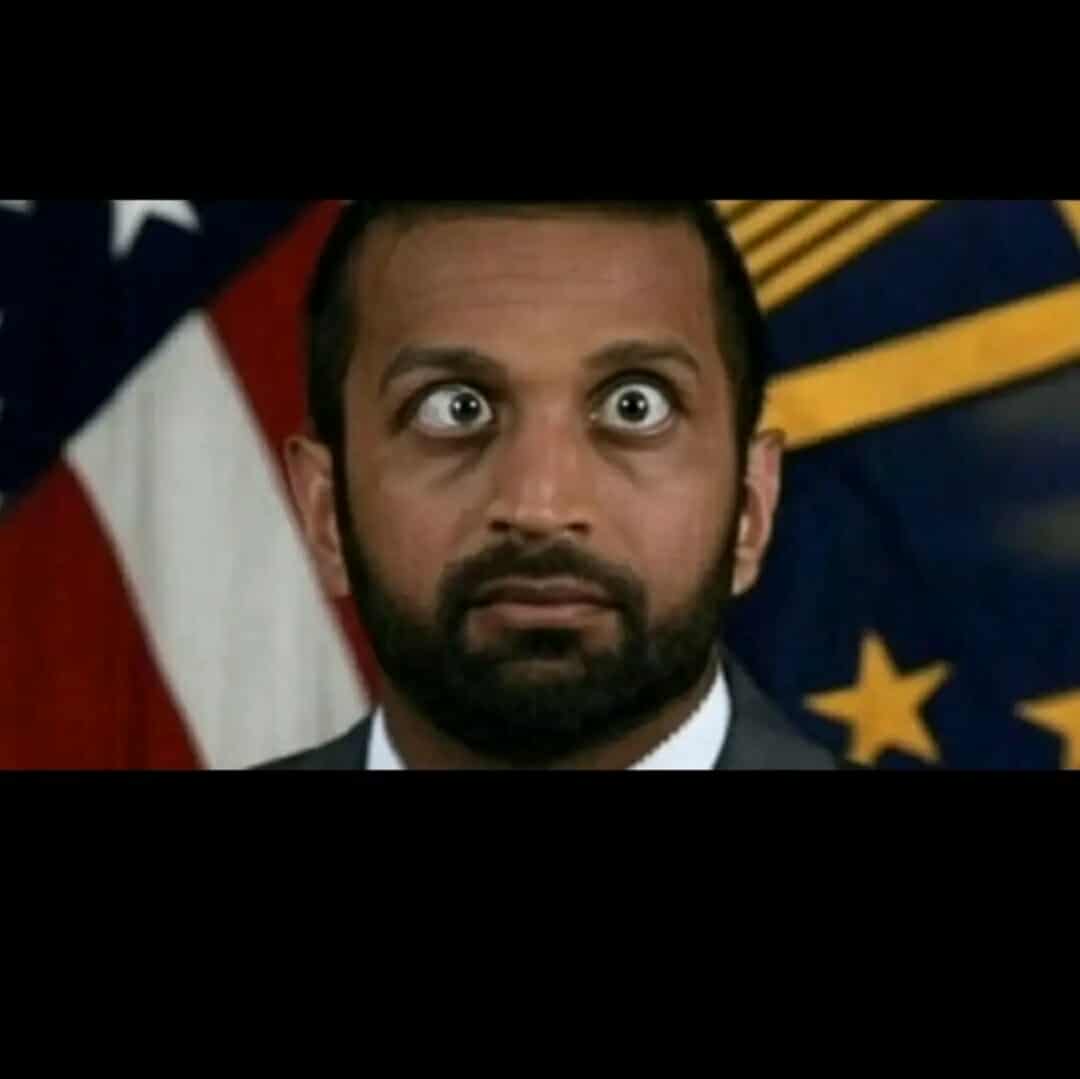 machetamine's tweet photo. We are suppose to believe you and this fucking dork? Fuck that. https://t.co/o5O7ZGFxOM