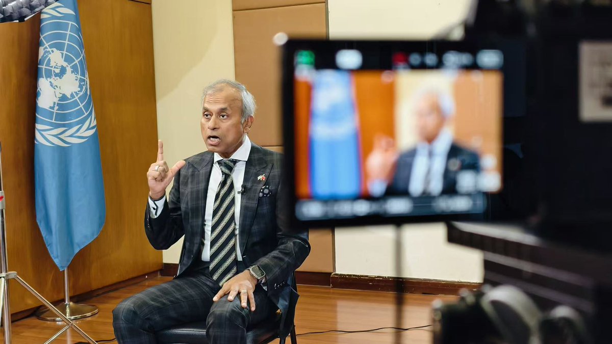 sidchat1's tweet image. I had an incredibly vibrant discussion with GGTN’s remarkable anchor, Ms. Tian Wei! 

We discussed global topics that demand attention: the interlocking crises facing our world 🌎 today, the UN 🇺🇳 as it marks its 80th anniversary, the bold multilateral system reforms led by the…