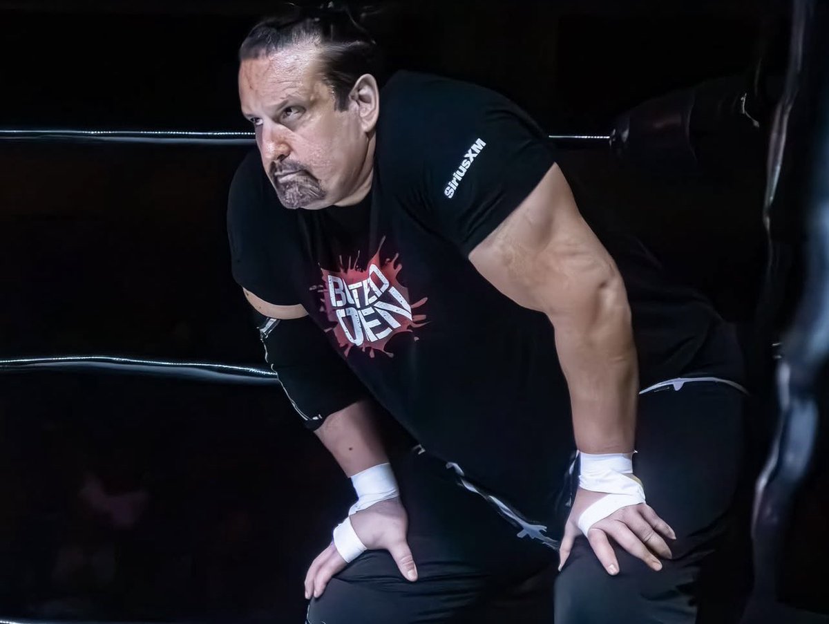 Listen <a href="/BustedOpenRadio/">SiriusXM Busted Open</a> After Dark
Talking #AEWDynamite 
<a href="/SIRIUSXM/">SiriusXM</a> ch156
877 344 4893