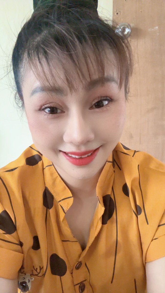 รับนวดนอกสถานที่ ในตัวเมืองมุกดาหาร มีหน้าร้าน นวดเป็น 100%  รับนวดไม่เกิน 23.00 นะค่ะ เน้นโทรน่าา 0849263259 แอดลาย 5566live สนใจทักมาได้เลยจ้า