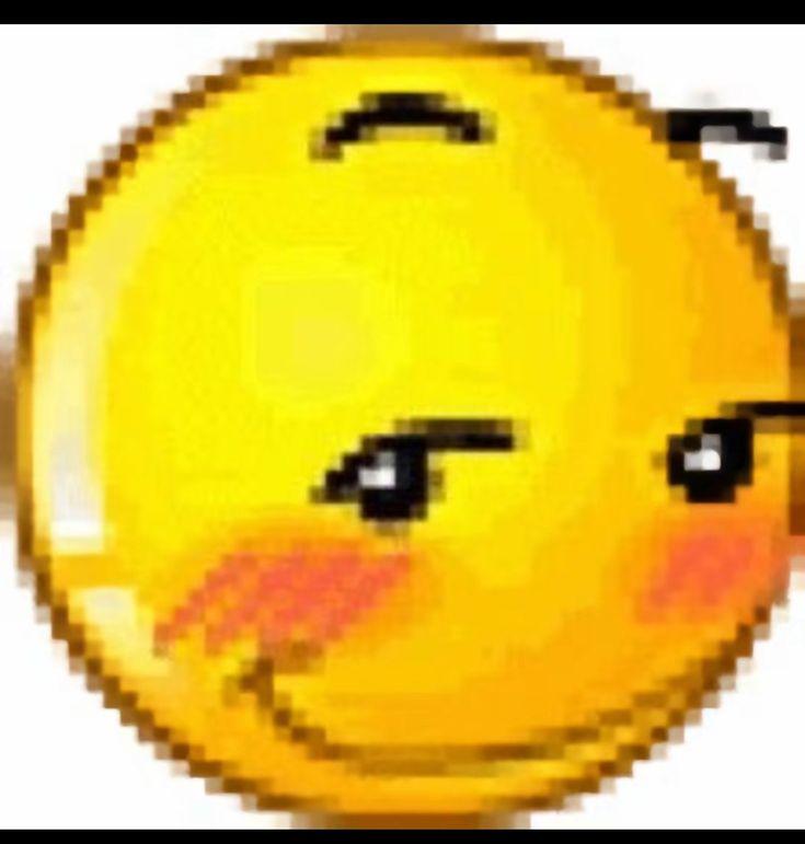 slkqtz's tweet image. intro ||
echo - they/them - i smoke a lot - yappa - 
likes: vodka and music
dislikes: POSERS
idk how do ts oomf me fr im cool asl 
-w- #oomfme #intro