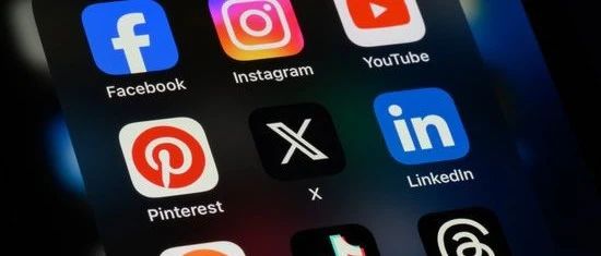 rgsbsv25216's tweet image. EU&apos;s DSA minor protection guidelines are here. von der Leyen says they&apos;ll share experience with Australia. Both are acting to pull kids from addictive algorithms. #DSA #MinorProtection