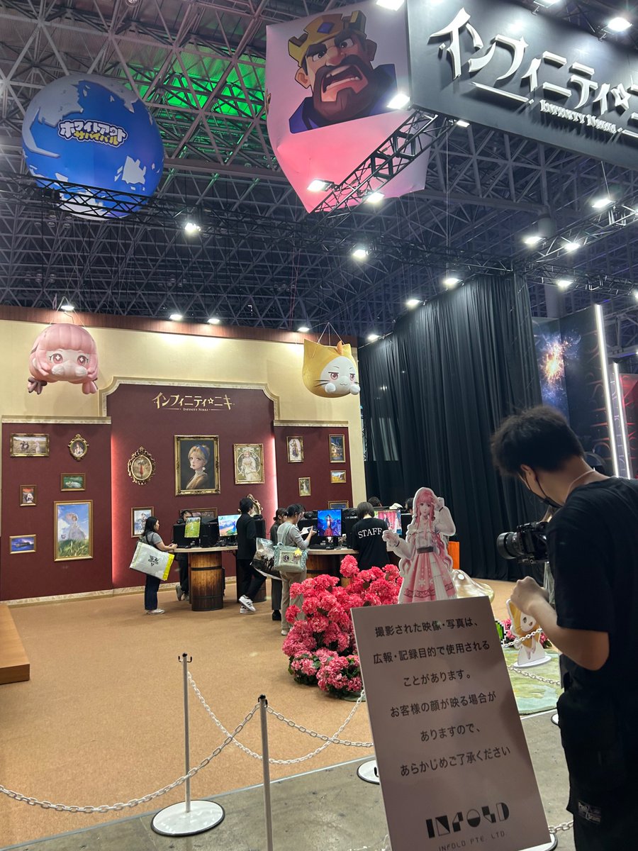 ギエ tweet media