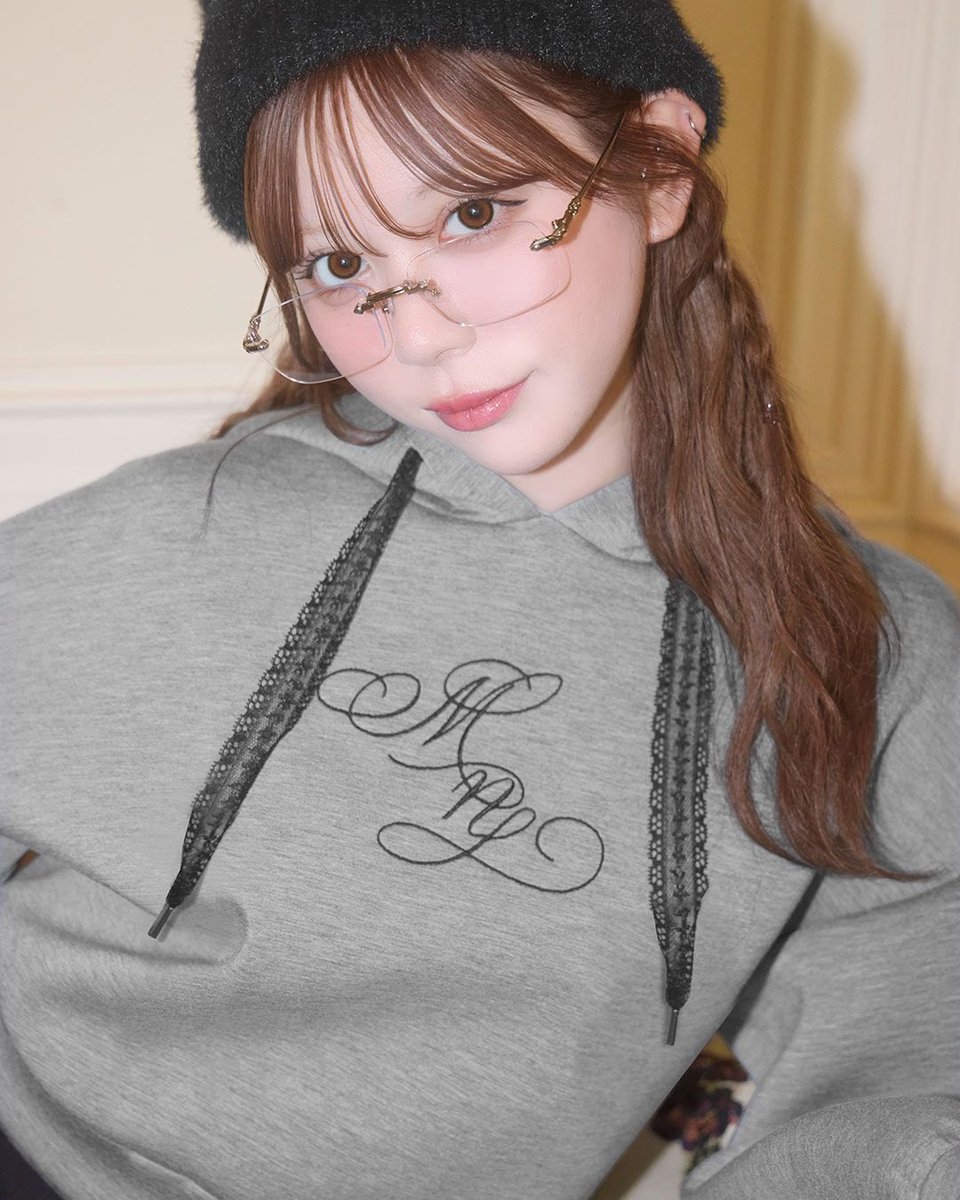 𝐍𝐄𝐖 𝐀𝐑𝐑𝐈𝐕𝐀𝐋 】 ゆるっとラフかわフーディーが登場