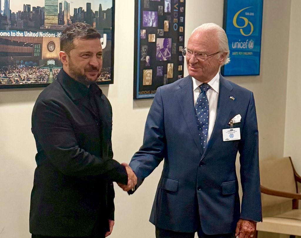 Today HM The King of Sweden met with President Zelenskyy.

During the meeting, His Majesty reaffirmed Swedens unwavering support for Ukraine 🇸🇪🇺🇦