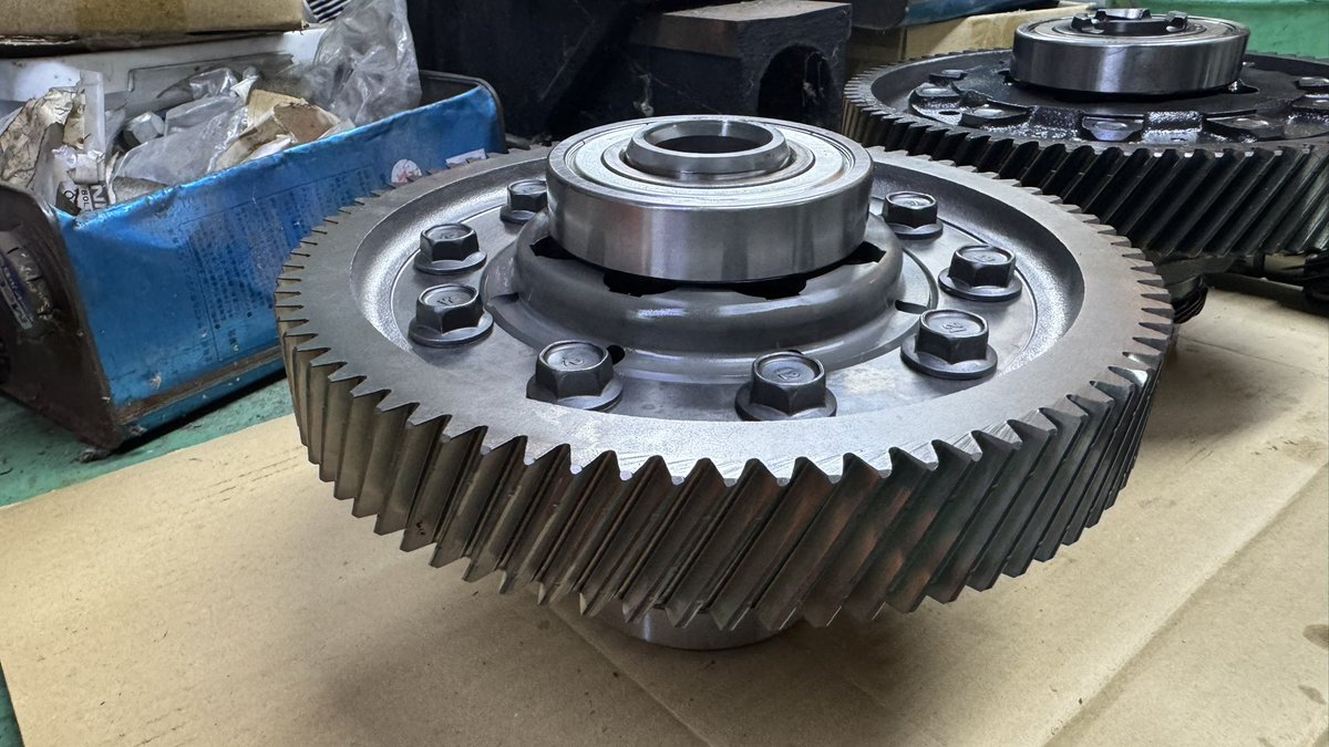 DC5ミッションO/Hついでに
ATSカーボンLSD投入です！