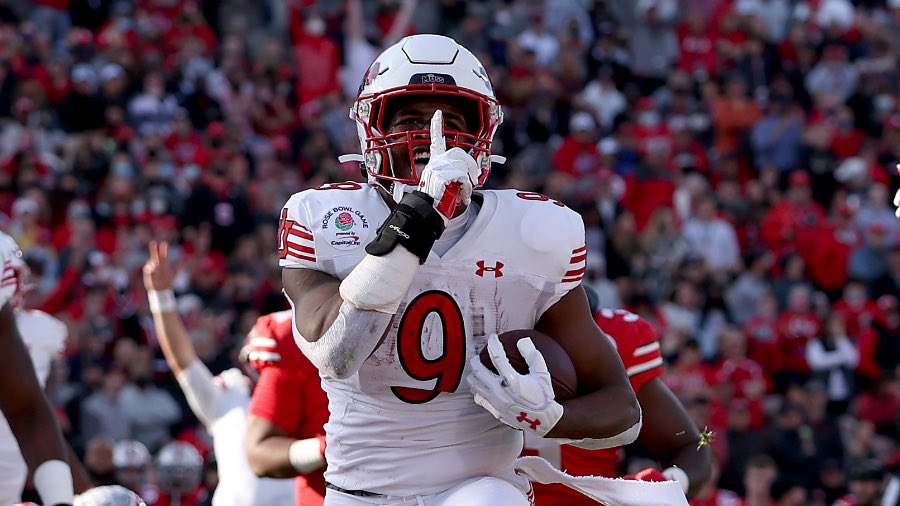 Praise God! After a great conversation with <a href="/micahsimon_/">Micah Simon</a> I am blessed to have received an offer to continue my football career at the <a href="/Utah_Football/">Utah Football</a>. <a href="/ChadSimmons_/">ChadSimmons</a> <a href="/CSing57/">Chris Singletary</a> <a href="/JavierJMorales/">Javier Morales</a> <a href="/On3sports/">On3</a> <a href="/247Sports/">247Sports</a> <a href="/BlairAngulo/">Blair Angulo</a> <a href="/JUSTCHILLY/">Just Chilly</a> <a href="/BrandonHuffman/">Brandon Huffman</a> <a href="/GregBiggins/">Greg Biggins</a> <a href="/AndyMorales8/">Andy Morales</a>