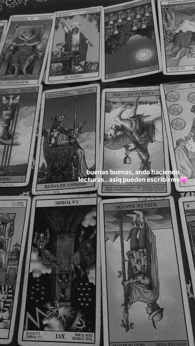 luupsuga's tweet image. holis hago tarot y pueden escribirme en mi instagram @/mmmigmz