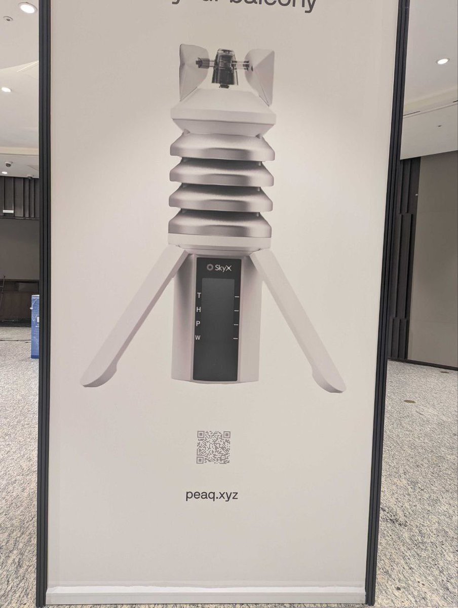 GMX from Seoul 🇰🇷✨

Incredible time at @KBWofficial with our partner <a href="/peaq/">peaq @KBW 2025 🇰🇷</a> 🌐.

SkyX is on display at the peaq booth — showcasing how community-run weather stations are powering the future of DePIN &amp; the Machine Economy ⚡🌦️

This is just the beginning. The grid is growing. 🚀