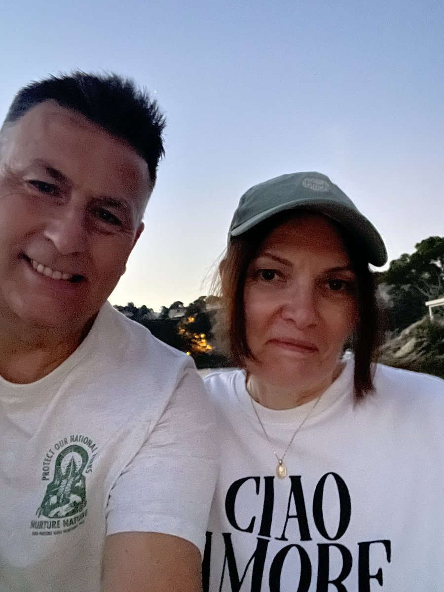 Morning you gorgeous people, back to work love big Gaz ❤️❤️❤️❤️❤️